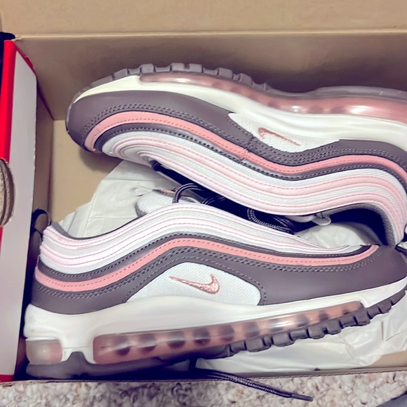 Nike Shoes - NEW AIR MAX 97